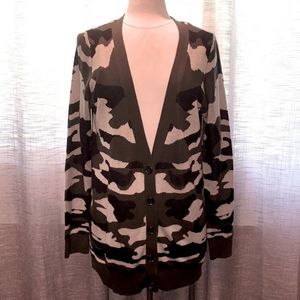 S-Forever 21 - GUC Camo Cardy 1X